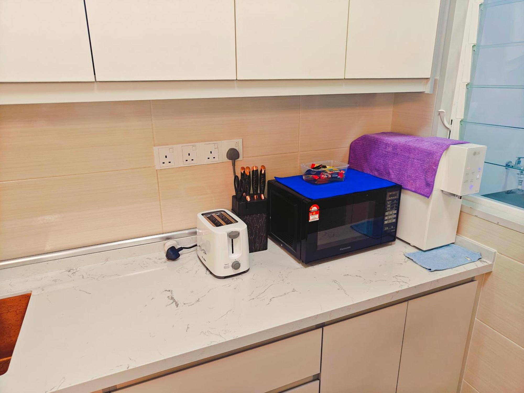Cozy Southville Free Parking Wifi Netflix Apartment *